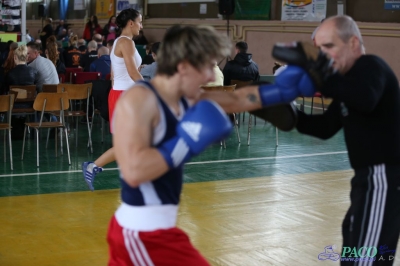 Karolina Michalczuk vs Karolina Graczyk :14. Mistrzostw Polski Seniorek w Boksie Grudziądz 2014_2