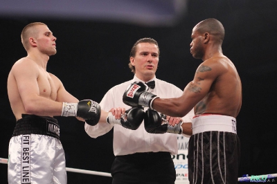 Łukasz Maciec vs Anthony Ukeh WOJAK BOXING NIGHT ZABRZE 2012