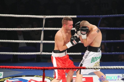 Łukasz Maciec vs Laszlo Fazekas: Walka o pas federacji WBF 