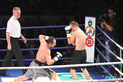 Rafał Piotrowski vs Mateusz Wieczyński II Gala Sportów Walki Chełm 24.11.2012