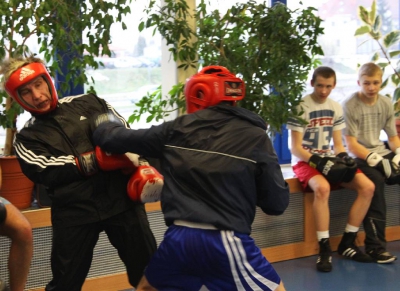 Sobotni trening pięściarski w Klubie Paco przy ul. Zana 72