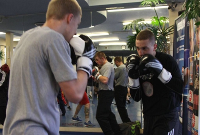 Sobotni trening pięściarski w Klubie Paco przy ul. Zana 72