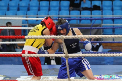 13. Mistrzostwa Polski Kobiet w Boksie - półfinał kat. 54 kg: Karolina Michalczuk - Paulina Zdanowicz