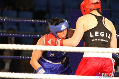  Półfinały 13. Mistrzostw Polski Kobiet w Boksie kategoria 75 kg: Lidia Fidura (GUKS Carbo Gliwice) - Wioleta Michalska (Legia Warszawa) RSC 4