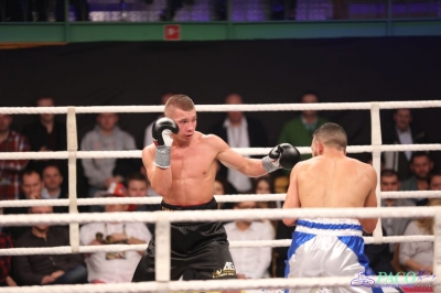 Walka wieczoru Windoor Radom Boxing Night: Michał Syrowatka - Aboubeker Bechelaghema