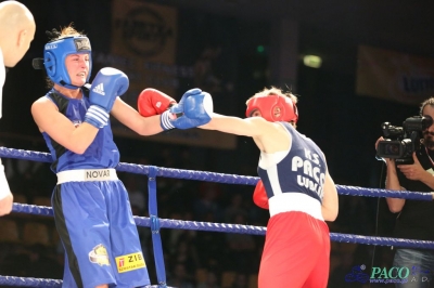 IV GALA SPORTÓW WALKI: Karolina MICHALCZUK (Paco Lublin) - Jadwiga STAŃCZAK (Carbo Gliwice) - Chełm 25.10.14r_41