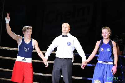 IV GALA SPORTÓW WALKI: Karolina MICHALCZUK (Paco Lublin) - Jadwiga STAŃCZAK (Carbo Gliwice) - Chełm 25.10.14r_59