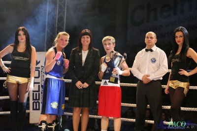 IV GALA SPORTÓW WALKI: Karolina MICHALCZUK (Paco Lublin) - Jadwiga STAŃCZAK (Carbo Gliwice) - Chełm 25.10.14r_64