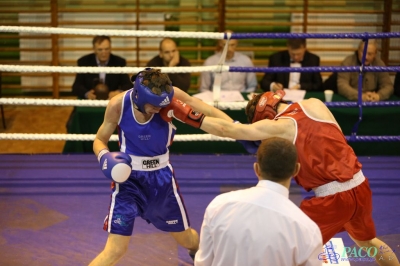 Towarzyski Mecz Bokserski - MKS II LO Chełm vs Klub Sportowy Paco: Kamil Wieczorek nie dał szans Dawidowi WiercioMichał Soczyński szybko uporał się z Oskarem Kurpielem