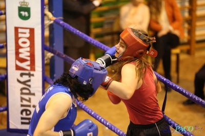 Towarzyski Mecz Bokserski - MKS II LO Chełm vs Klub Sportowy Paco: Natalia Nazar vs Aleksandra Ziółek