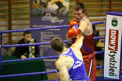 Towarzyski Mecz Bokserski - MKS II LO Chełm vs Klub Sportowy Paco: Bartosz Wdowiak vs Mikołaj Sadurski