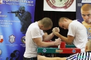 Armwrestling w XIV LO: Kategoria open mężczyzn lewa ręka