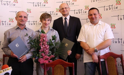 Karolina Michalczuk i trener Władysław Maciejewski gościli w ratuszu