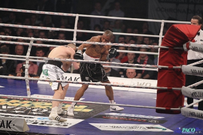 XXIX Turniej im. Feliksa Stamma Josh Taylor vs Burgamin Ayidi