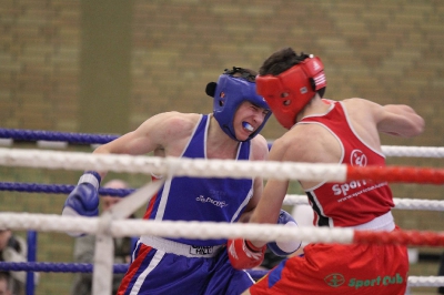 Mistrzostwa Okęgu Lubelskiego w Boksie 2012 : Kamil Latusek vs Cyprian Perepeczo