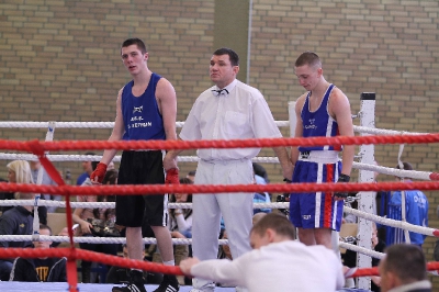 Mistrzostwa Okęgu Lubelskiego w Boksie - Puławy 2012 : Tomasz Kąkol - Karol Rogalski