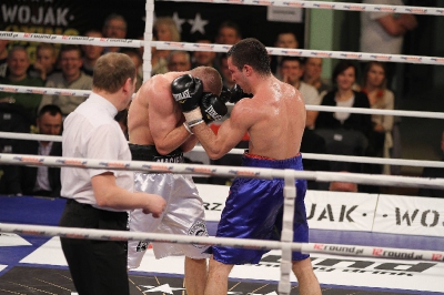 Łukasz Maciec - Almin Kovacevic Gala Wojak Boxing Night Racibórz 2012