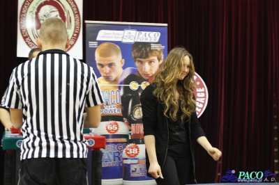 I Zawody w Armwrestlingu uczniów XIV LO: Open kobiet prawa ręka