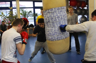 Sobotni trening pięściarski w Klubie Paco przy ul. Zana 72