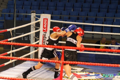 XIII MP Seniorek w Boksie Cieśla Żaneta UKS Kontra Elbląg vs Wicherska Ewelina PKB Poznań 2:1