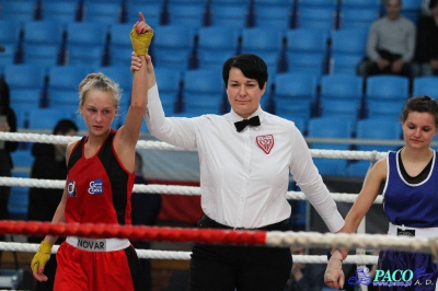 13. Mistrzostwa Polski Kobiet w Boksie - półfinał kat. 48 kg: Sandra Brodacka (Carbo Gliwice) - Magdalena Józak (Boksing Zielona Góra) 3:0