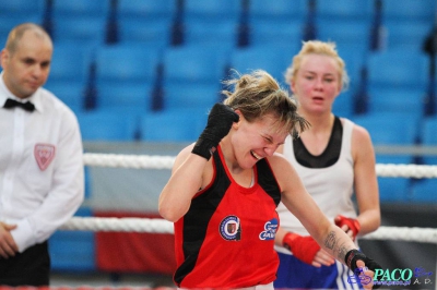 13. Mistrzostwa Polski Kobiet w Boksie - półfinał kat. 60 kg: Magdalena Wichrowska (Carbo Gliwice) - Dorota Kusiak (Start Gniezno) 3:0