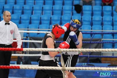 13. Mistrzostwa Polski Kobiet w Boksie - półfinał kat. 69 kg: Magdalena Konarska (Garda Karczew) - Hanna Solecka (Skorpion Szczecin) 1:2