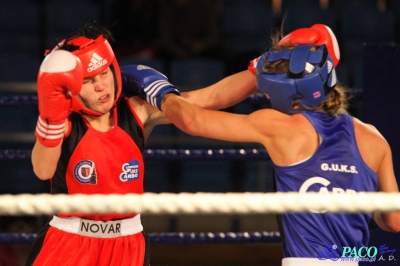 Półfinały 13. Mistrzostw Polski Kobiet w Boksie kategoria 57 kg: Jadwiga Stańczak (GUKS Carbo Gliwice) - Sylwia Pel (GUKS Carbo Gliwice) 3:0