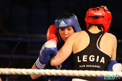  Półfinały 13. Mistrzostw Polski Kobiet w Boksie kategoria 75 kg: Lidia Fidura (GUKS Carbo Gliwice) - Wioleta Michalska (Legia Warszawa) RSC 4