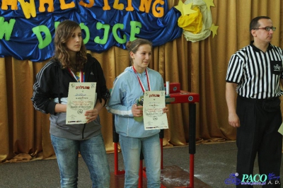 IV Międzygimnazjalny Turniej w siłowaniu na ręce: Kategoria dziewcząt prawa ręka open